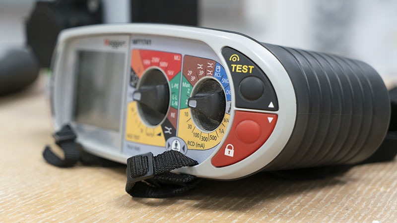 Electrical installation testing instrument